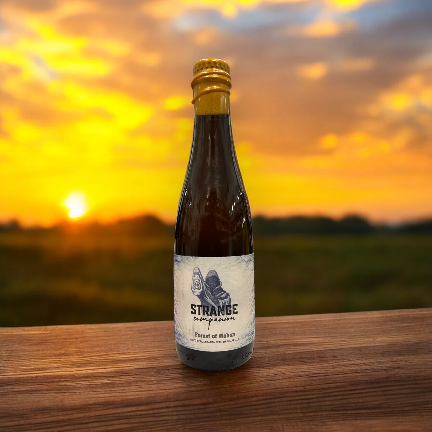 STRANGE. FOREST OF MABON. GRAPE ALE. BOTELLA 375 ML.