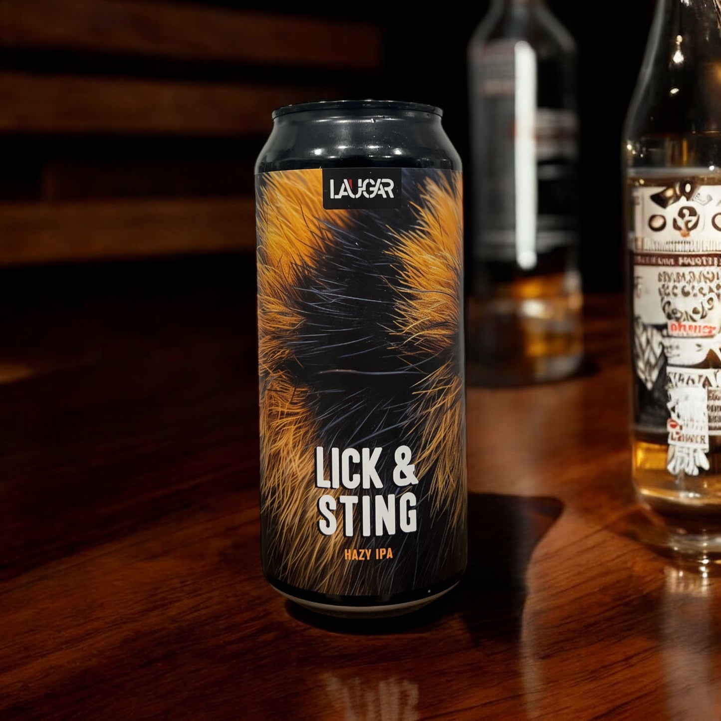 LAUGAR LICK & STING HAZY IPA LATA 440 ml